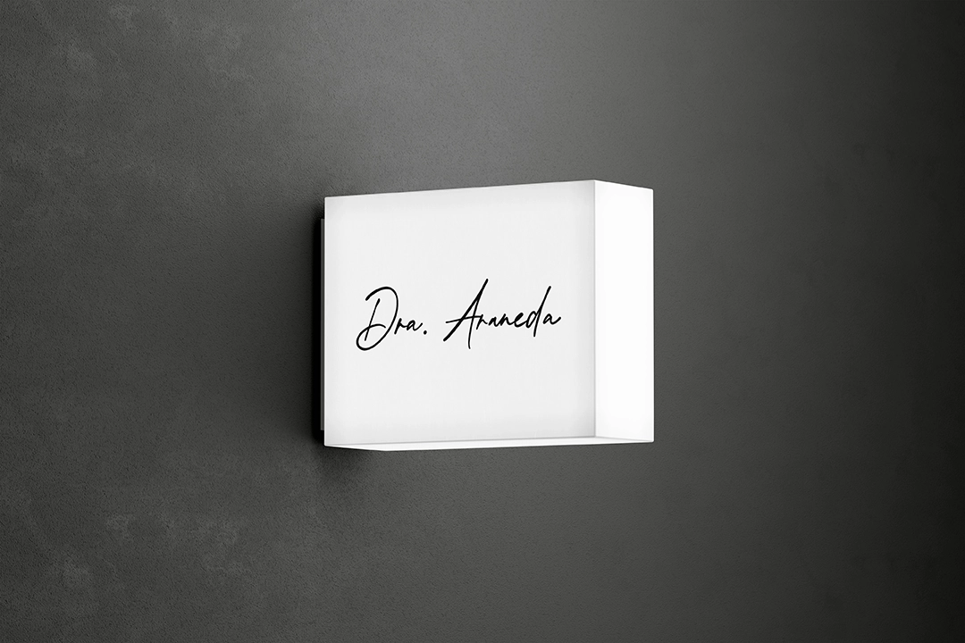 Free Lightbox Sign Mockup copia